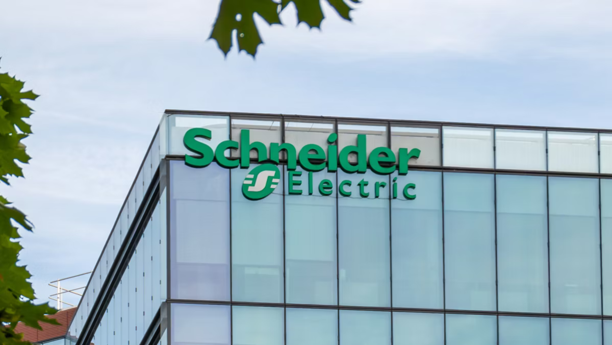 Schneider Electric building representing digital water management and AI-driven leak detection.